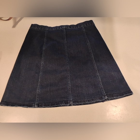 Draper James Denim Button-Front A- line Skirt - Picture 5 of 5